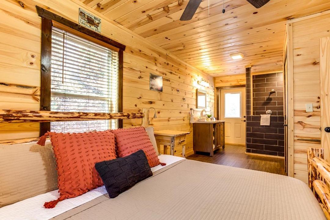 Route 66 Cabin Пиджен-Фордж Номер фото